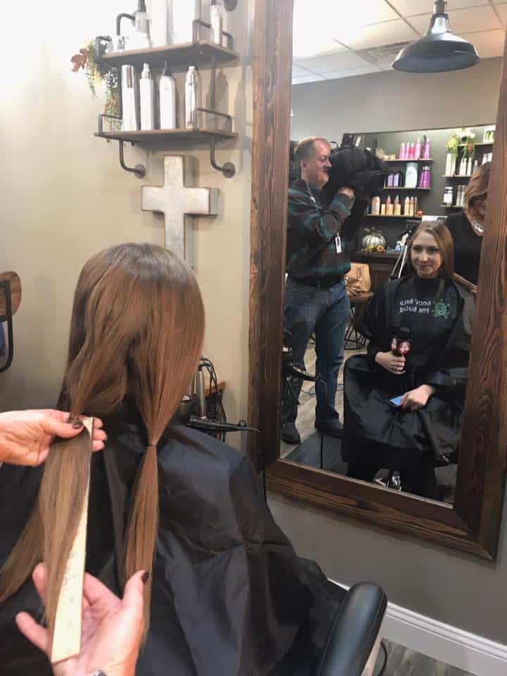 Channel 4 reporter gets hair chopped for a great cause!