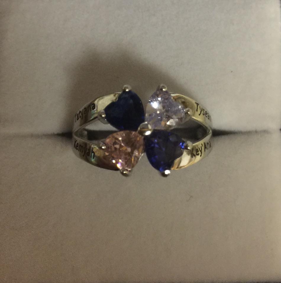 Woman searching for ‘Mother’s ring’ she lost on New Year’s Eve